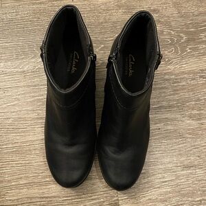 Clarks Women's Leather Sleek Black Booties